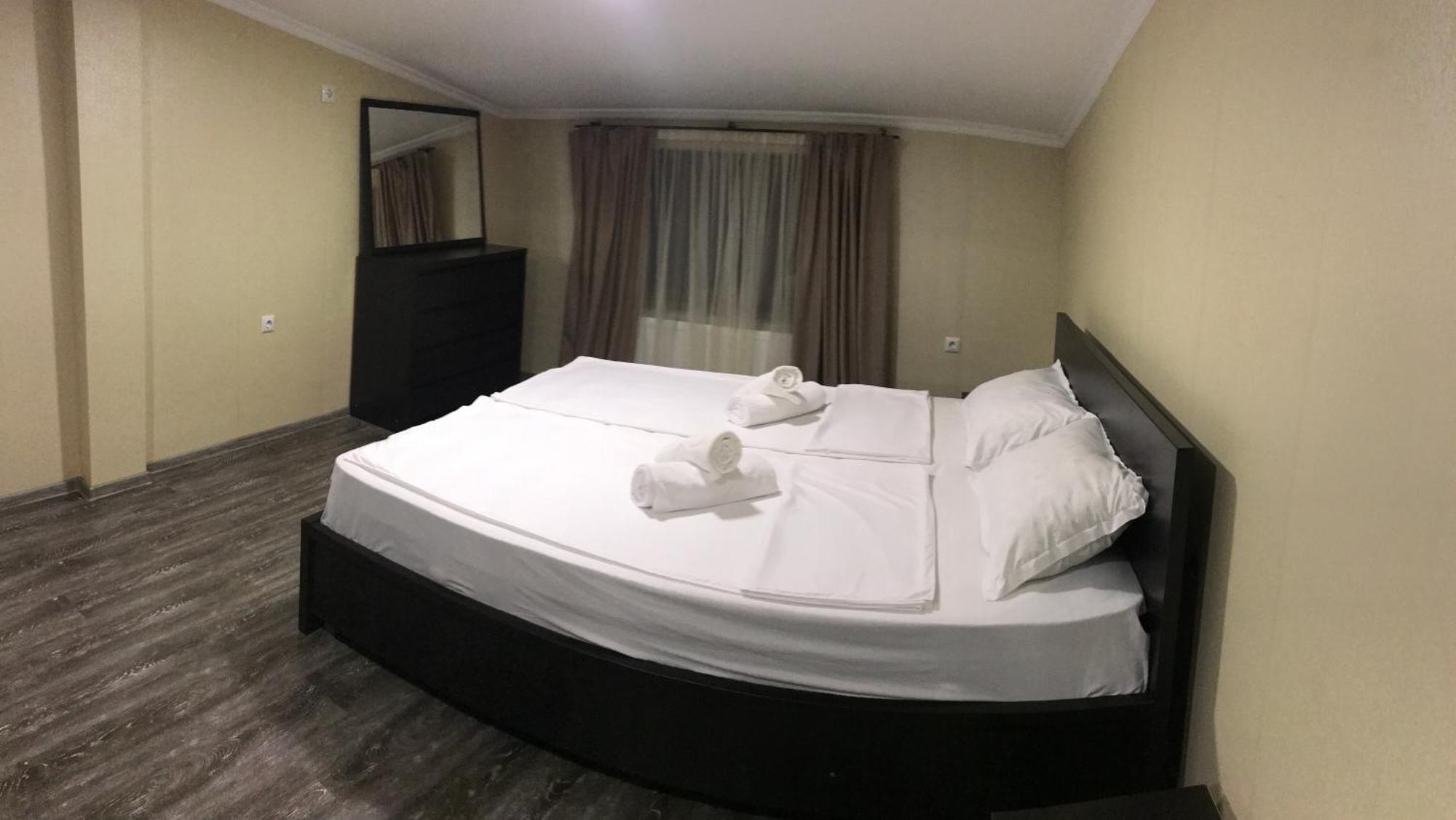 Friendly House Hotel Akhaltsikhe  Exterior photo